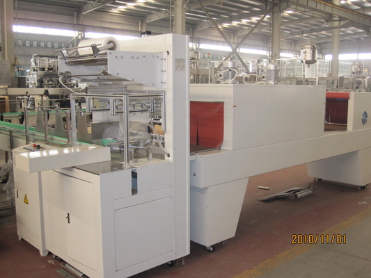 Machine à emballer automatique de bouteille de PLC YCB pour la ligne remplissante de boisson